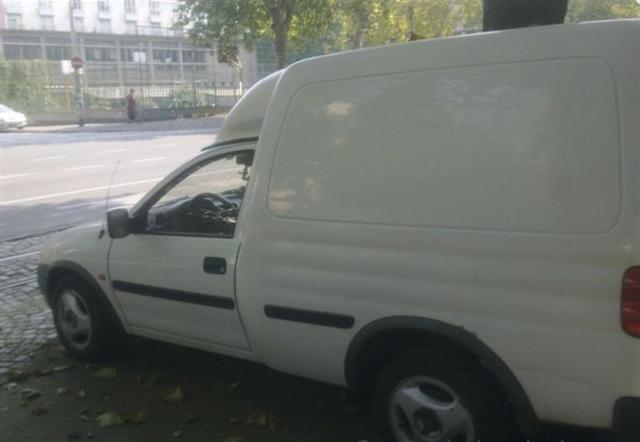 Opel-Combo-1-7D--02
