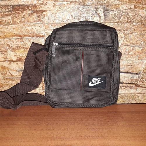 Nova nike torbica