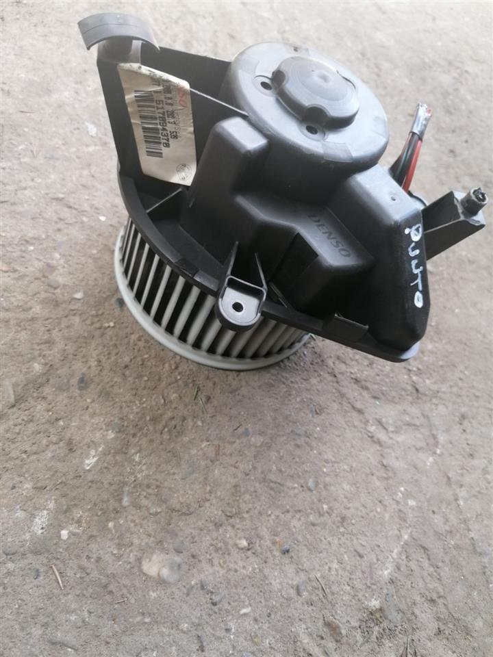 Fiat-punto-3-ventilator-kabine-