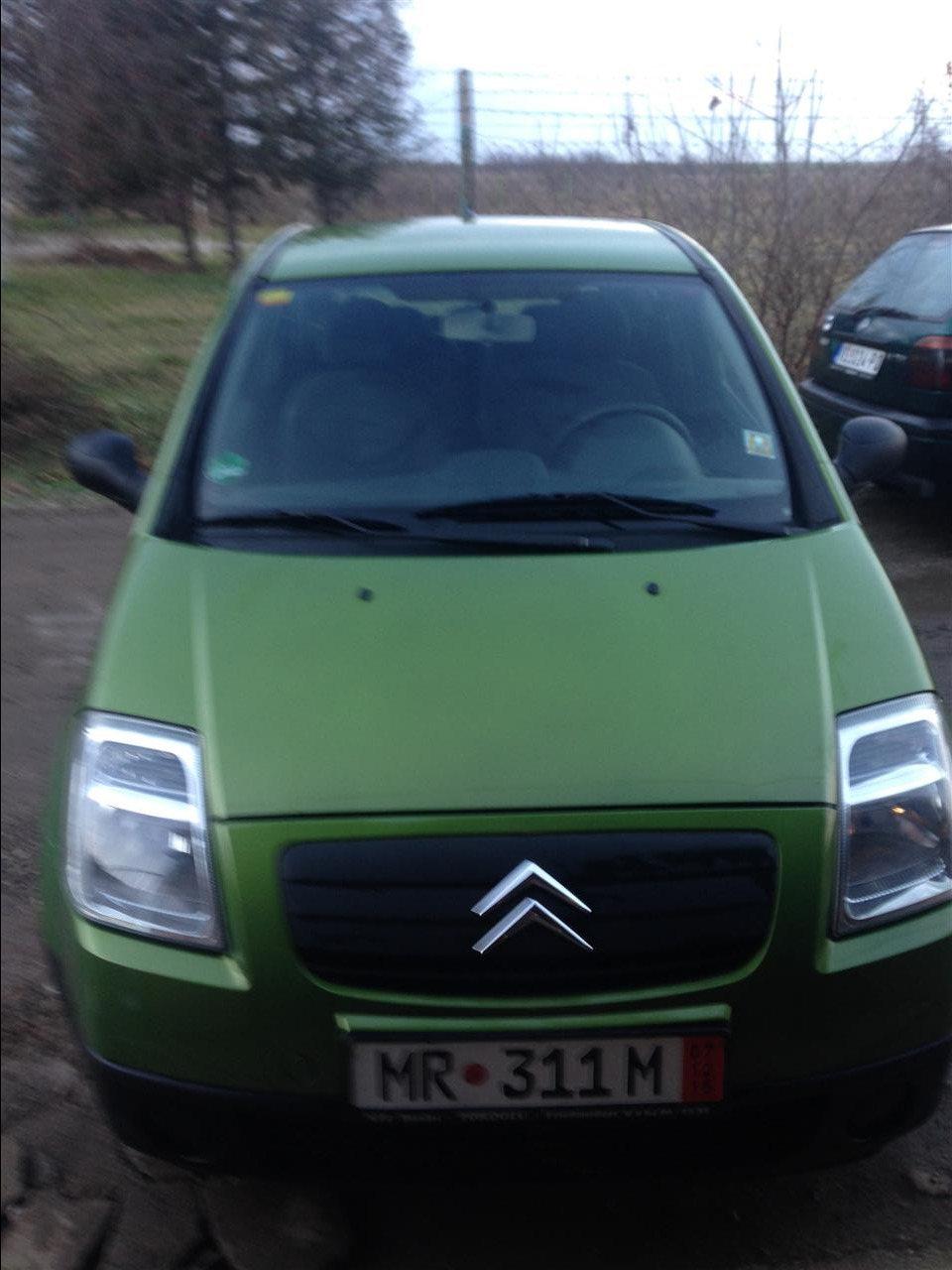 Citroen-C2--04