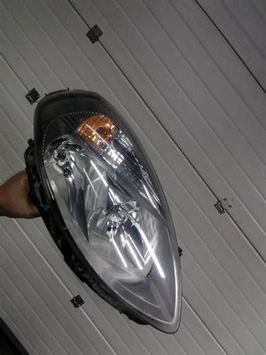 Lancia ypsilon farov
