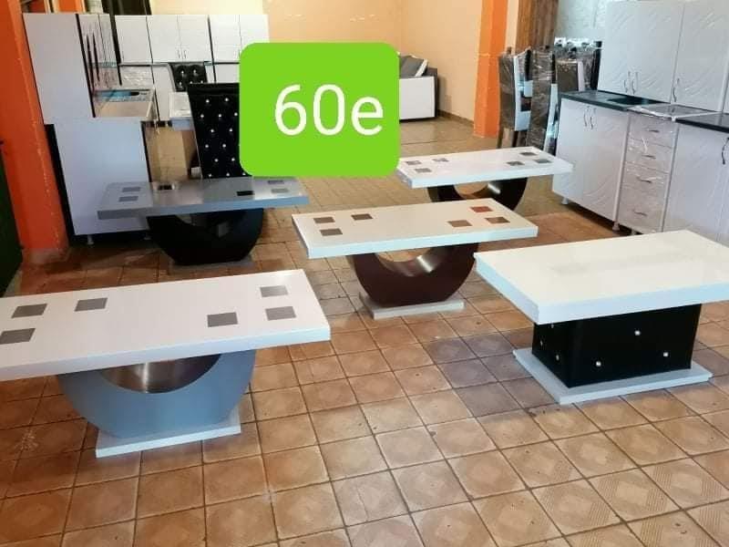 Stolovi-i-stolice