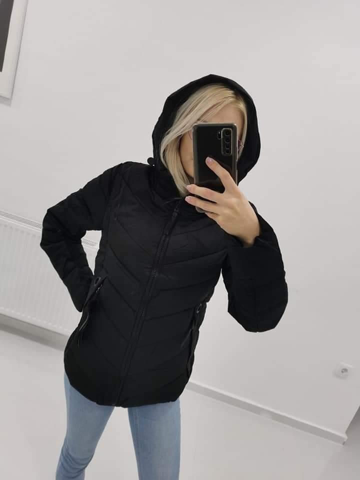 Jakna-