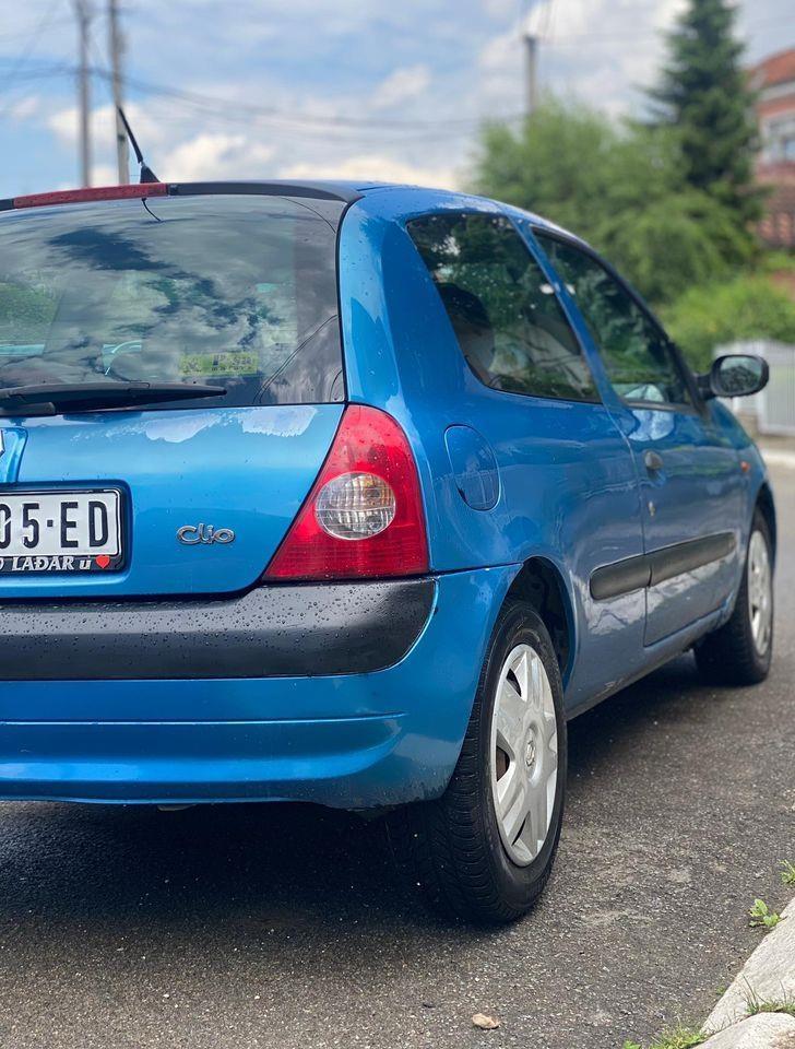 RENAULT-CLIO