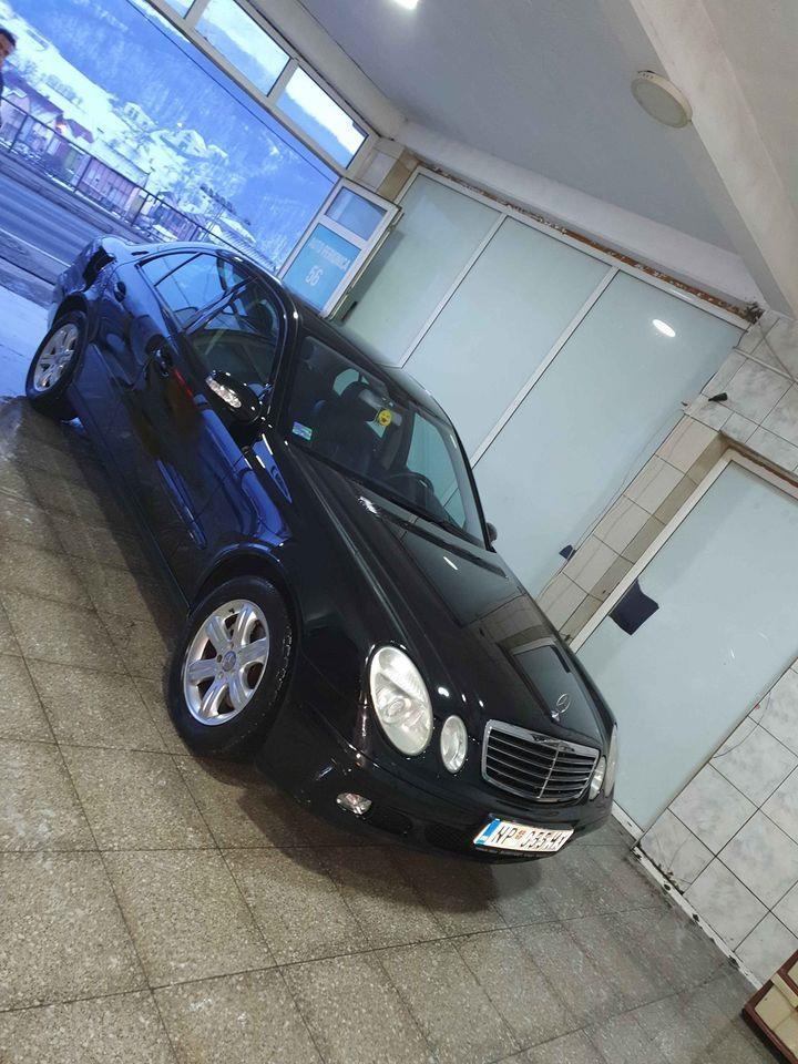 MERCEDES-E200