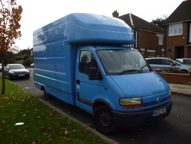 RENAULT MASTER 3.5 T - BOX VAN - 2002 RHD