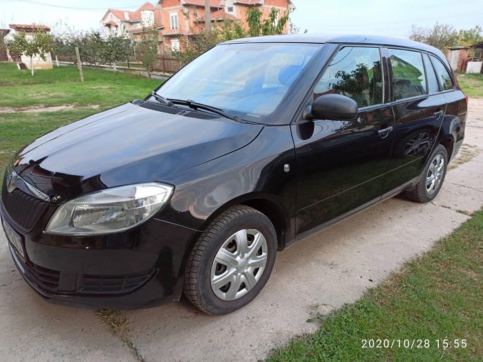 ŠKODA-FABIA-1-2-BENZ-PLIN-2012GOD