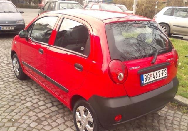 Chevrolet-Spark-0-8--08