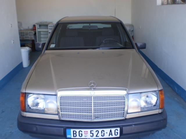 Mercedes-Benz-124-200-e---86