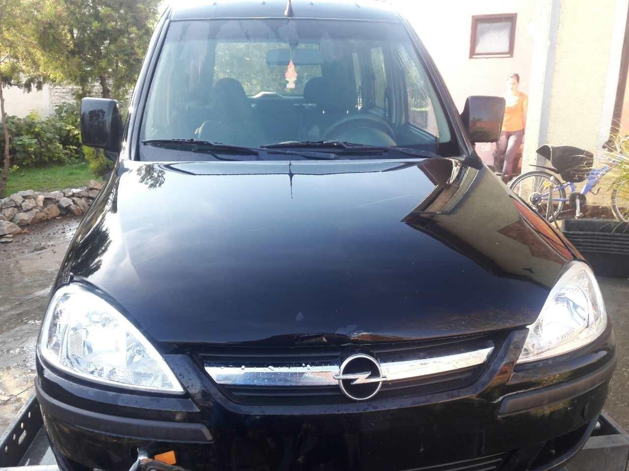 Opel-combo