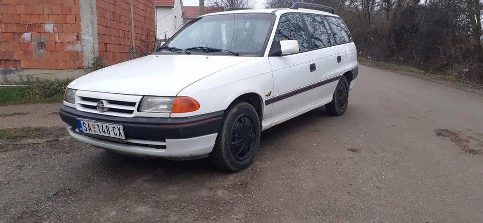 Opel-astra
