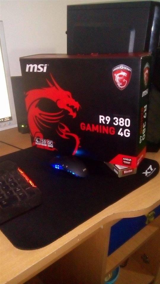 AMD-Radeon-R9-380-4G