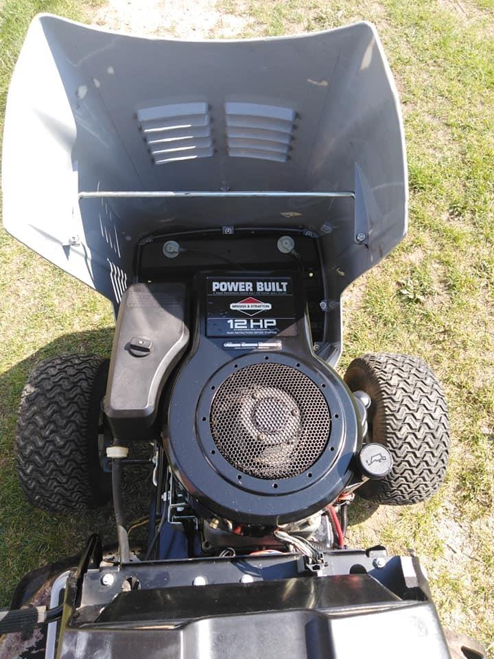 Traktor-kosačica-briks-12-ks