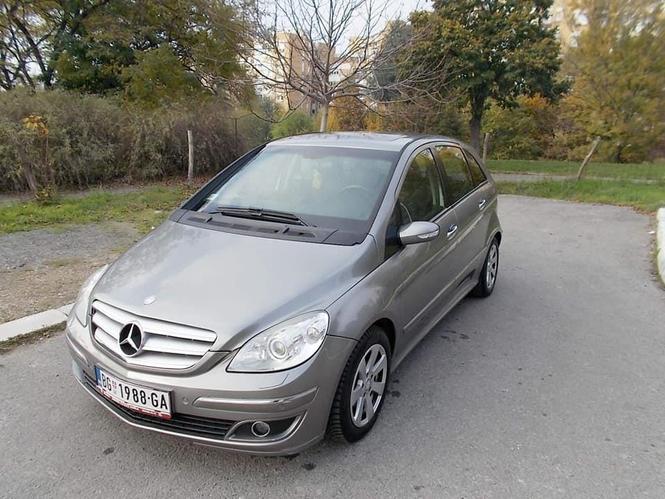 Mercedes B200 Decembar 2006