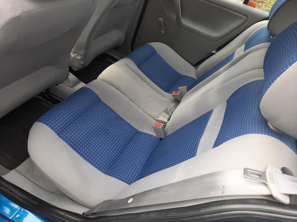 Volkswagen-Polo-1-4B-2001-god-