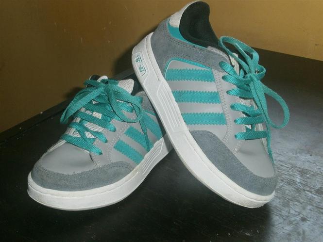 Decije Adidas patike 