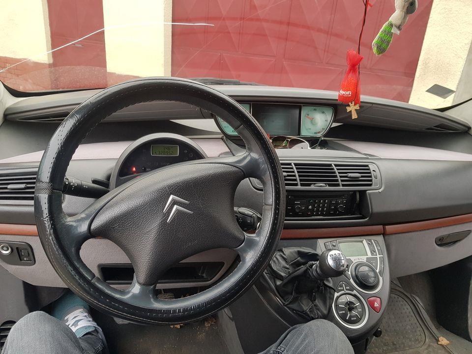 Citroën-c8-2-0hdi