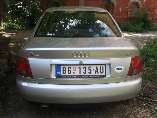 Audi-A4---96