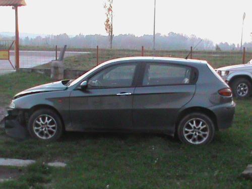 Alfa Romeo 147  - 02