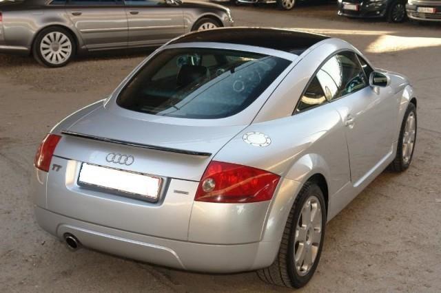 AUDI-TT-COUPE--02