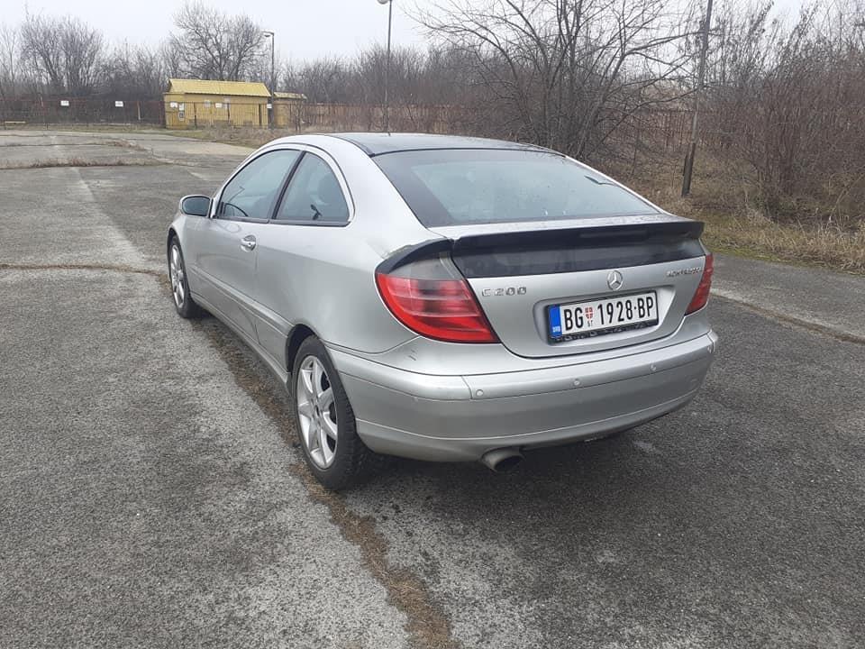 Mercedes-C200