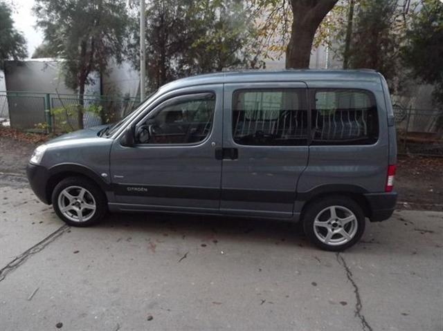 Citroen-Berlingo-Karavan--08