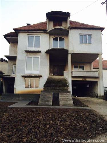 Kuca u Kragujevcu