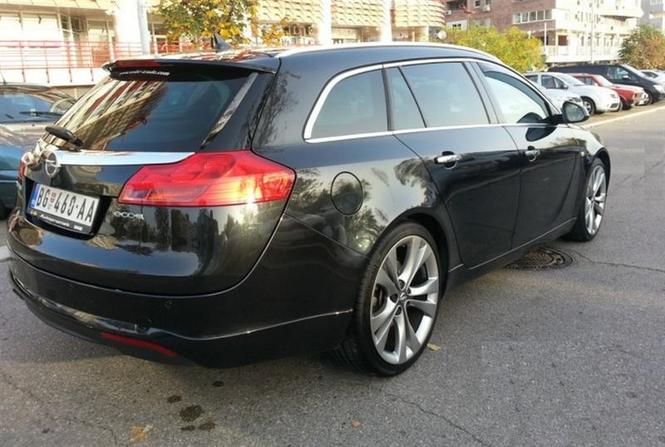 Opel Insignia 2.0 cdti cosmo opc -10