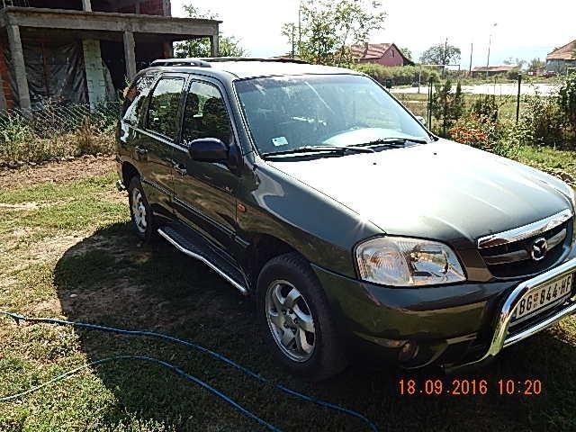 Mazda-Tribute-2-0--01