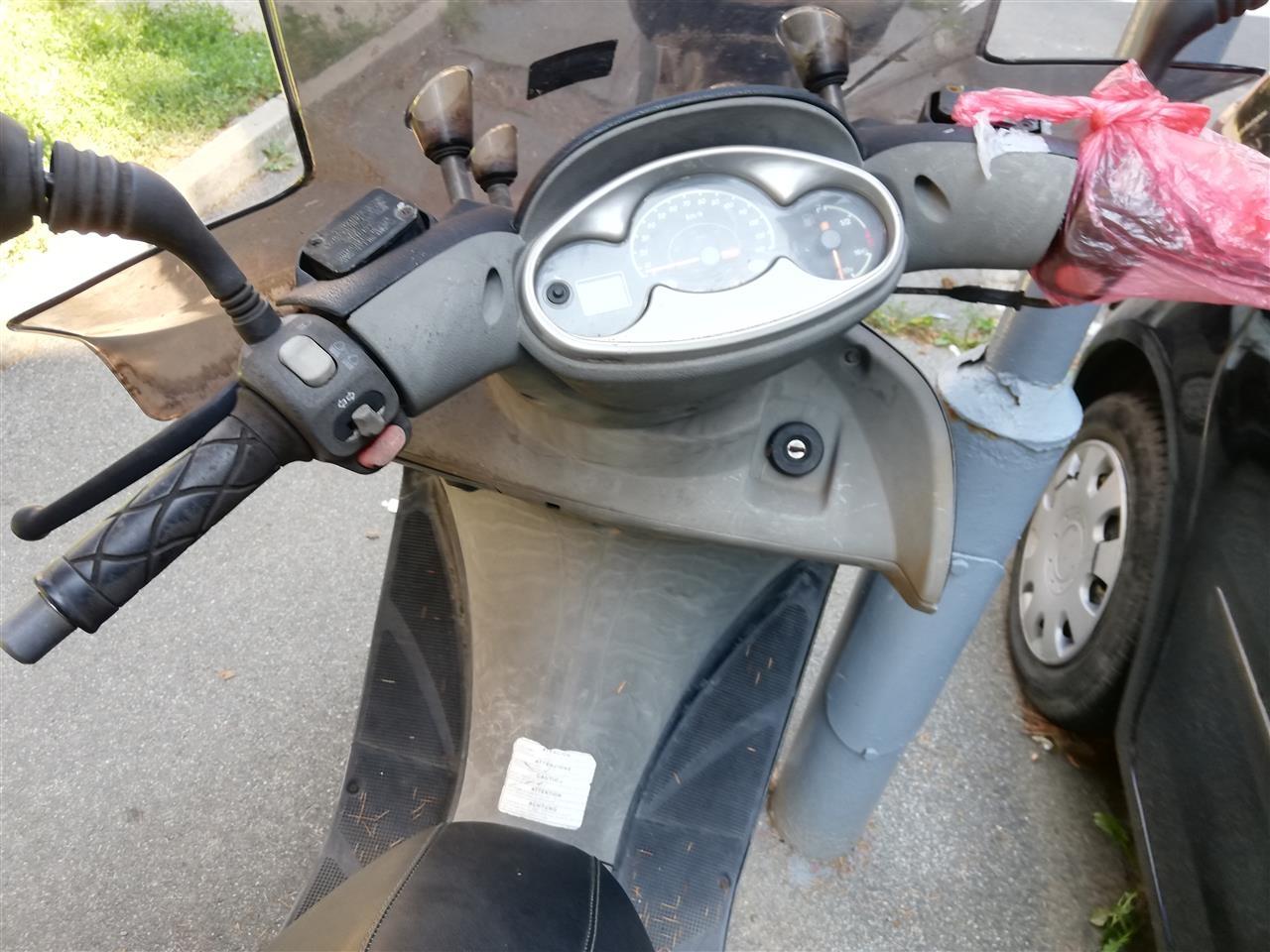 yamaha-majesty-