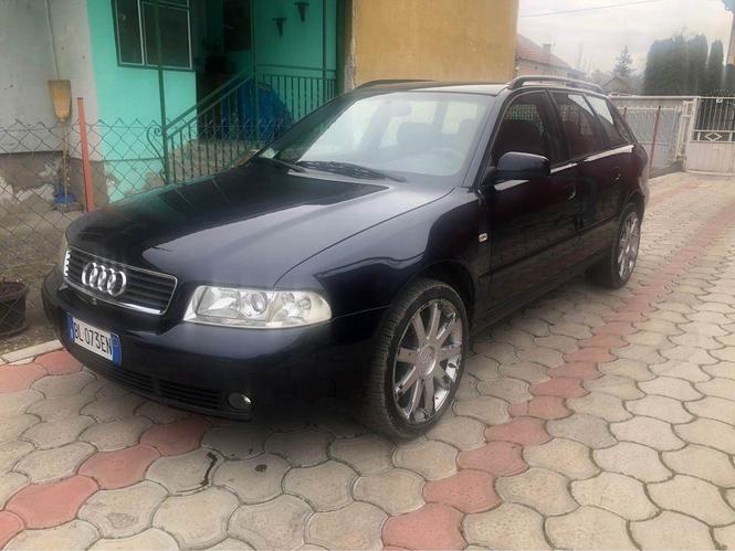 Audi A4. 1.9 TDI Stranac na table