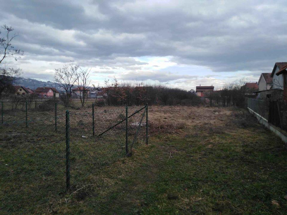 Na-prodaju-plac-u-Čačku