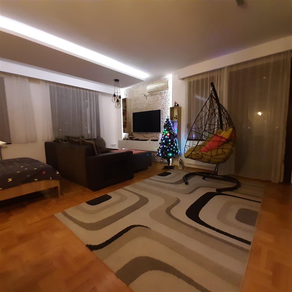 LUX-1-0-SOBAN--CENTAR
