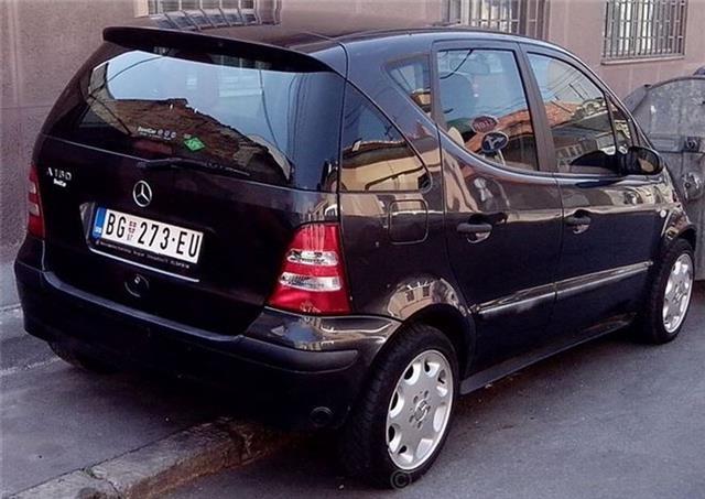 Mercedes-Benz-A160--01-