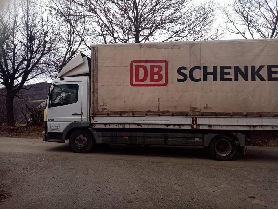 Mercedes-atego-815