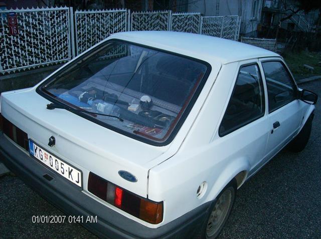 Ford-Escort-1-3--87