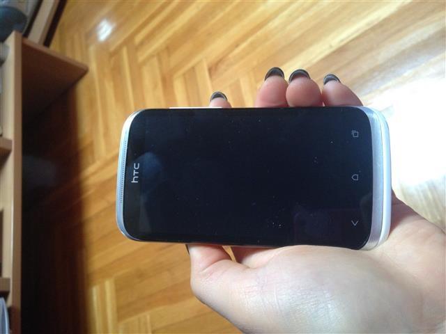 HTC-Desire-X