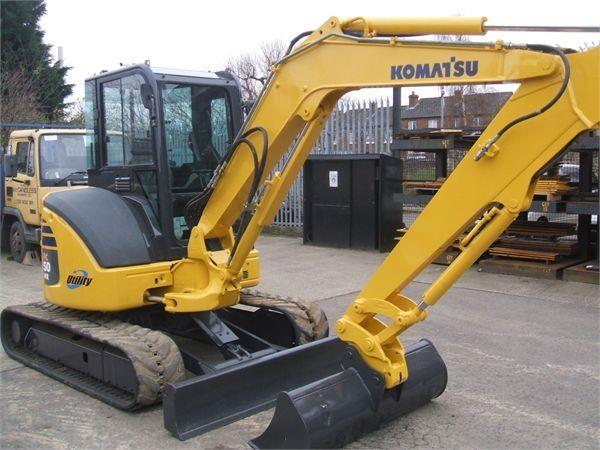 Komatsu-PC50MR-2---bager