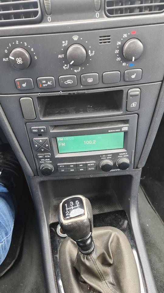 Volvo-v40