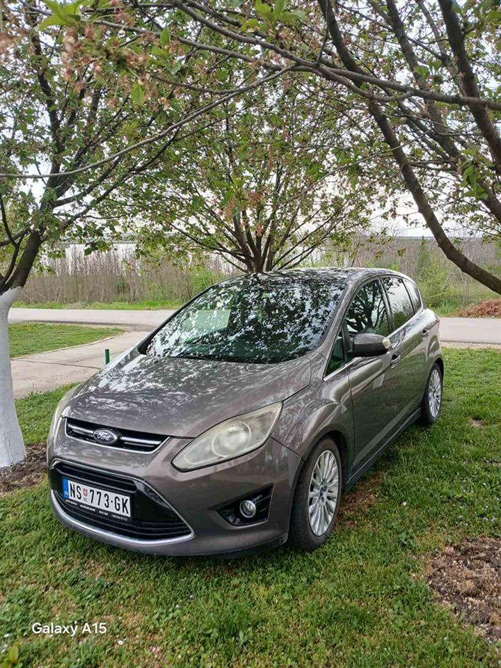 Ford-C---MAX