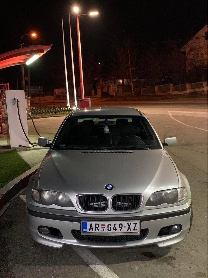 BMW-318D-E46-2004-restyling