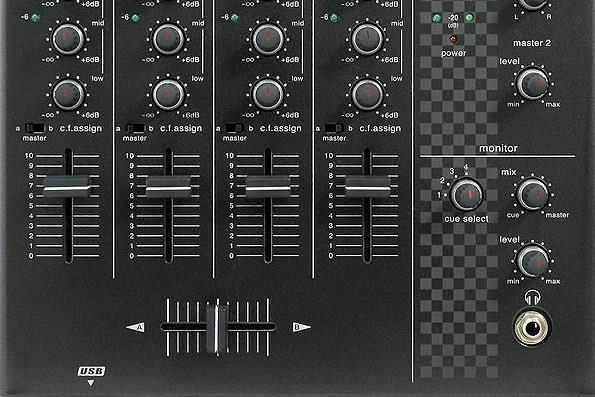 Vestax-VMC-004-XLu