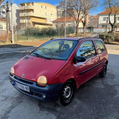 Renault Twingo
1.2 benzin