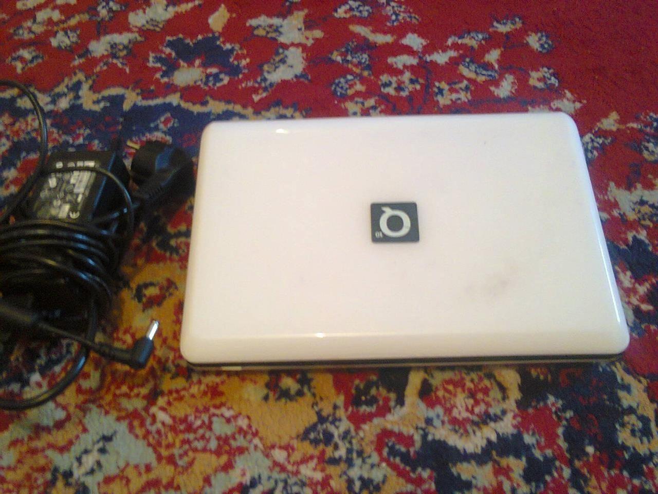 -Gericom-Q10-Air-plus-3G-sim-slot-
