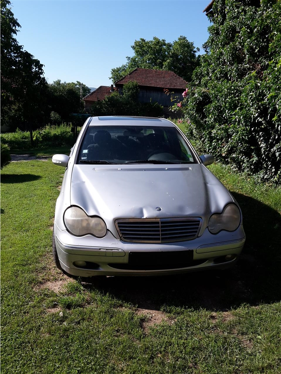 Mercedes-C220