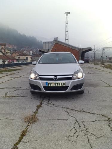 Opel Astra H