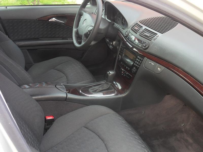 Mercedes-E220CDI--03