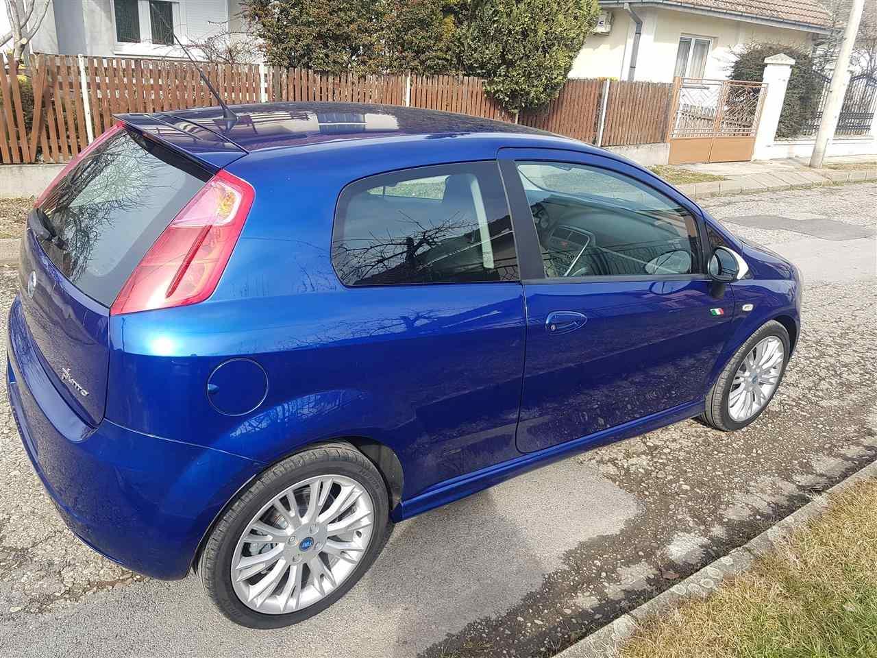 Fiat-Grande-Punto