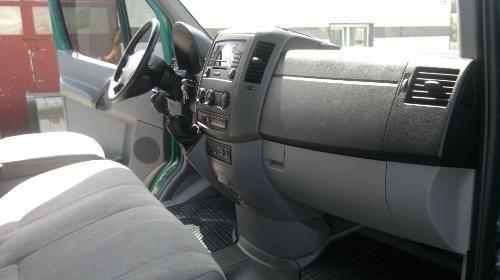 Volkswagen-crafter--08