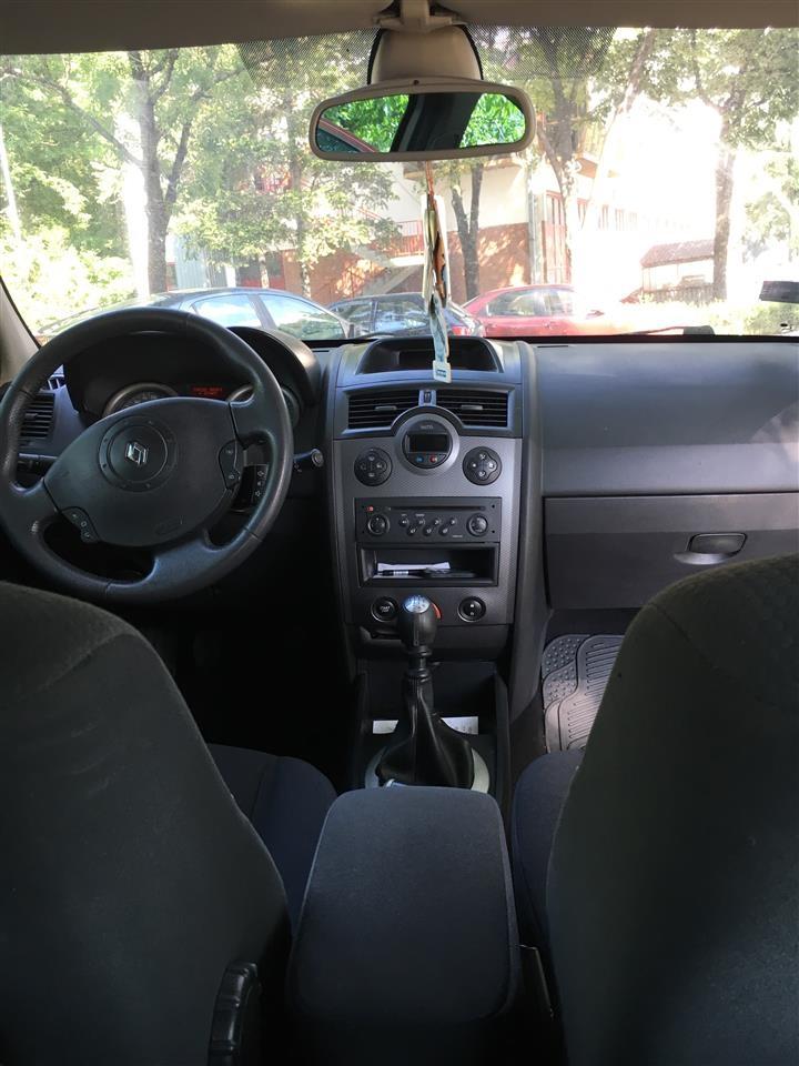 Renault-Megane-U-odlicnom-stanju